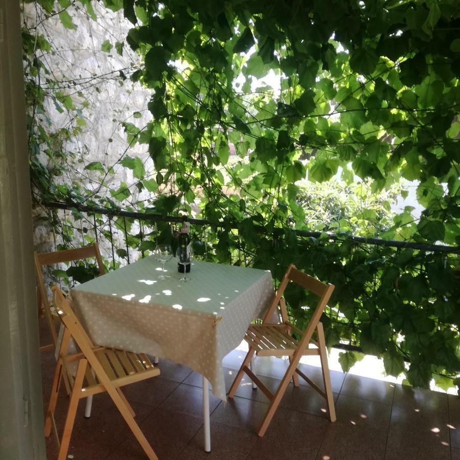 Apartman Stipe Leilighet Jelsa  Eksteriør bilde